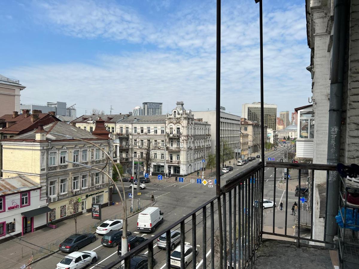 Hostel On Universytet Kiev Buitenkant foto