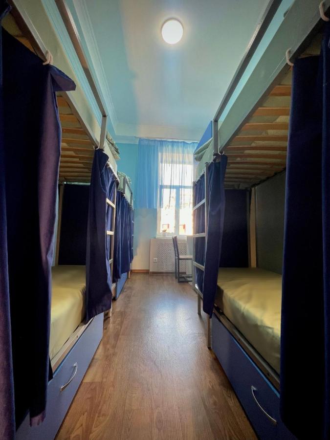 Hostel On Universytet Kiev Buitenkant foto