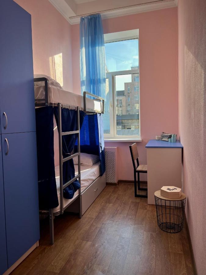 Hostel On Universytet Kiev Buitenkant foto